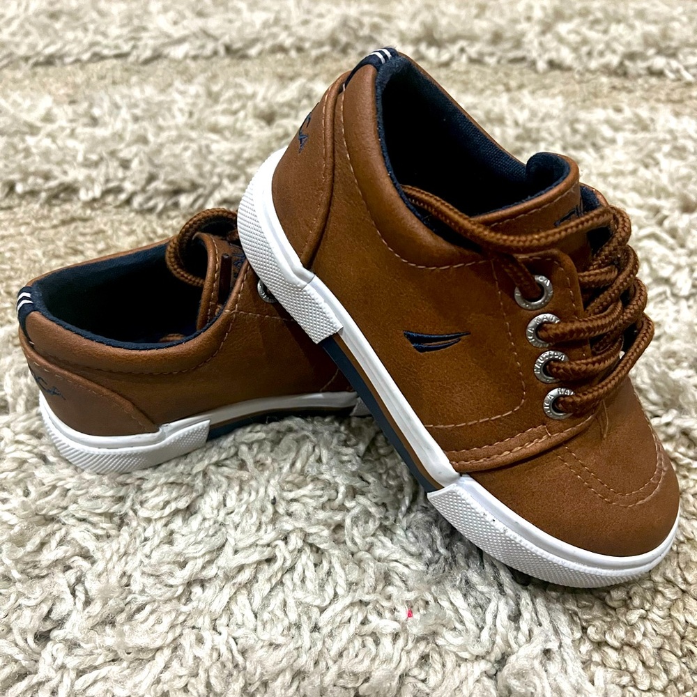 Toddler Nautica camel color shoes